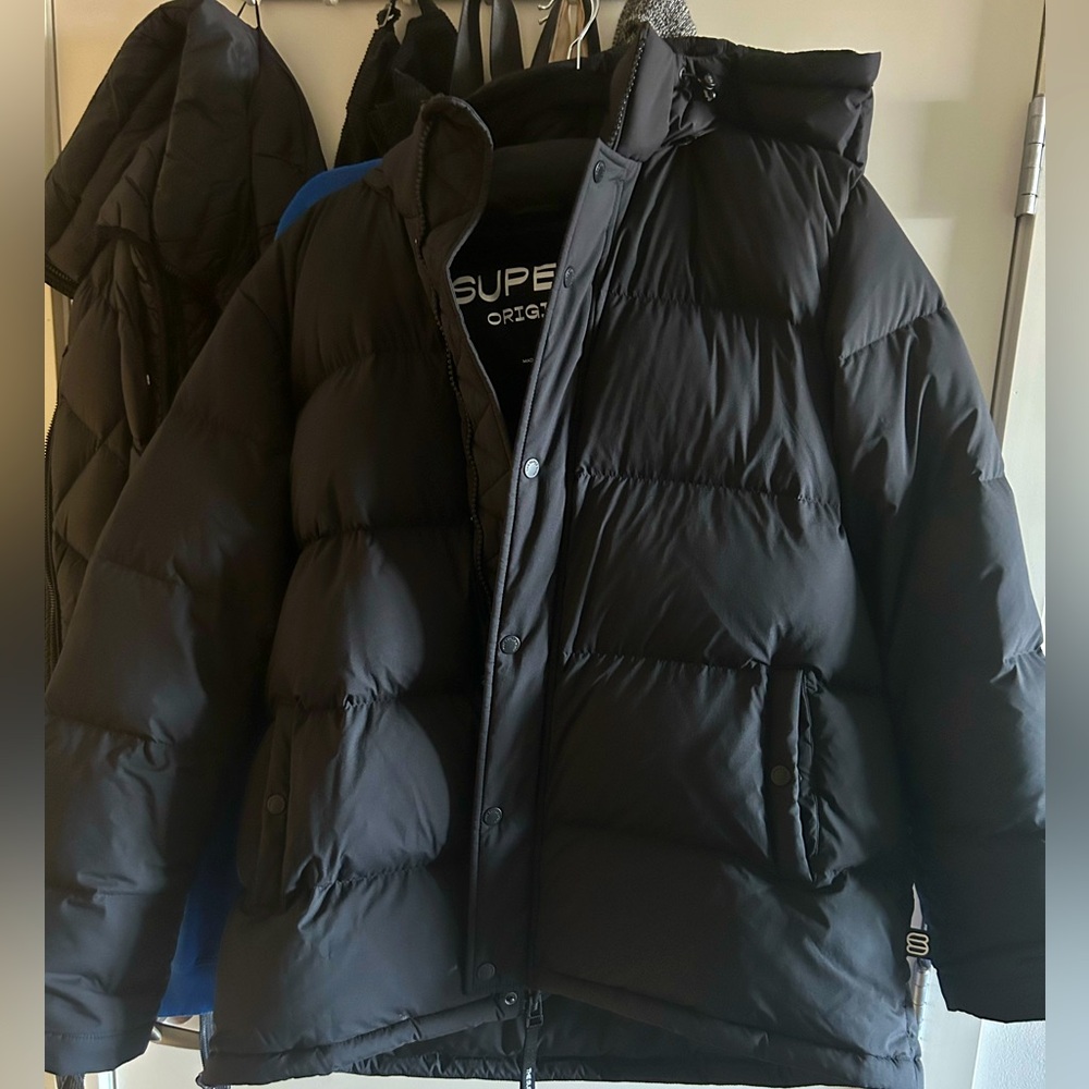 COPY - Aritzia Black Winter Coat The Super Puff Original Size Large Perfect Con…